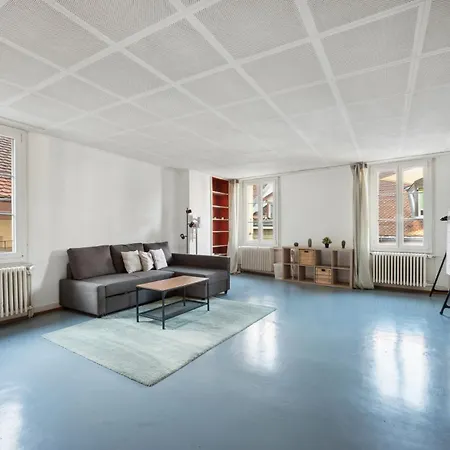 Central In Laussane Apartment *